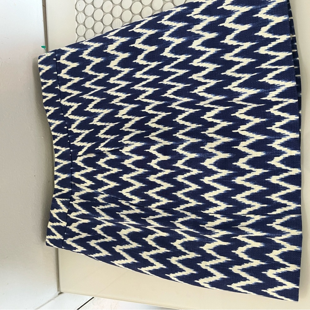 J.Crew A-Line Navy and White Zigzag Skirt - Picture 3 of 8
